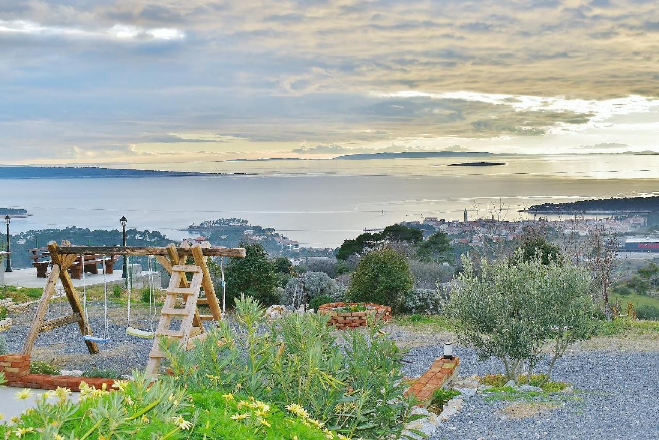 Apartments Panorama View Zeljko Scerbe Mundanije Dış mekan fotoğraf